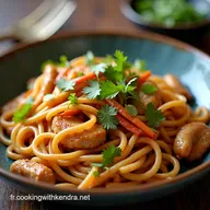 Lo Mein au Poulet et Un D&icirc;ner Asiatique Facile
