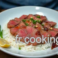 Tataki de B&oelig;uf : Une &Eacute;vasion Croustillante de Saveurs
